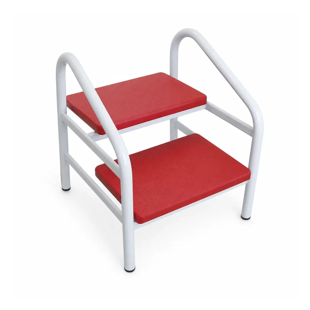 Escabeau métal 2 marches E2M MMH Design avec deux marches rouges